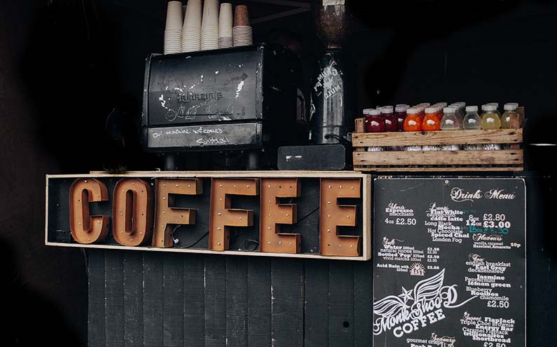 Dari Biji Kopi ke Seduhan: Kecintaan Gen Z dan Milenial terhadap Coffee Shop
