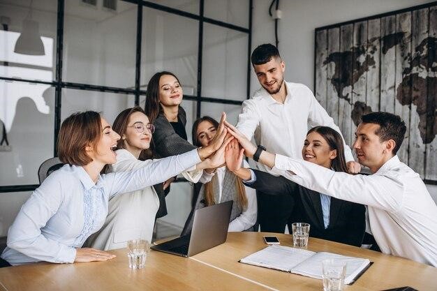 Nama Perusahaan untuk PT dan CV Tidak Boleh Asal, Berikut Ketentuannya
