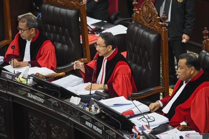 Perubahan UU Sektor Ketenagakerjaan: Batas PKWT Jadi 5 Tahun